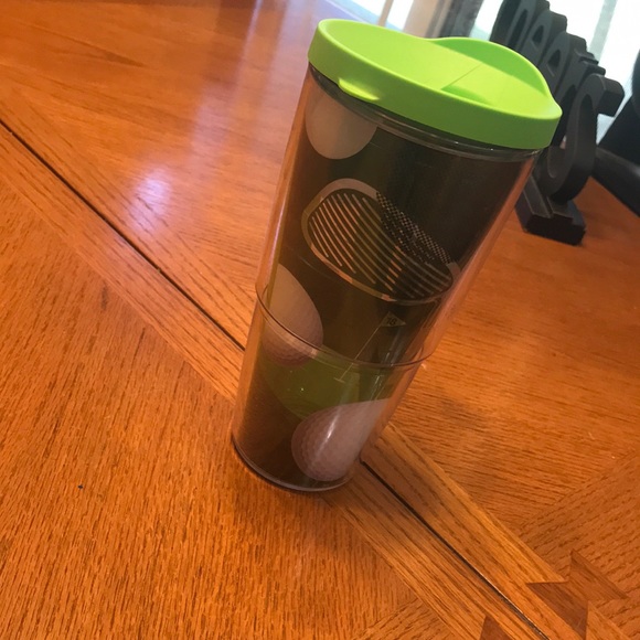 Tervis 24 oz cups 🏌️‍♀️ Golf cups - Picture 2 of 4